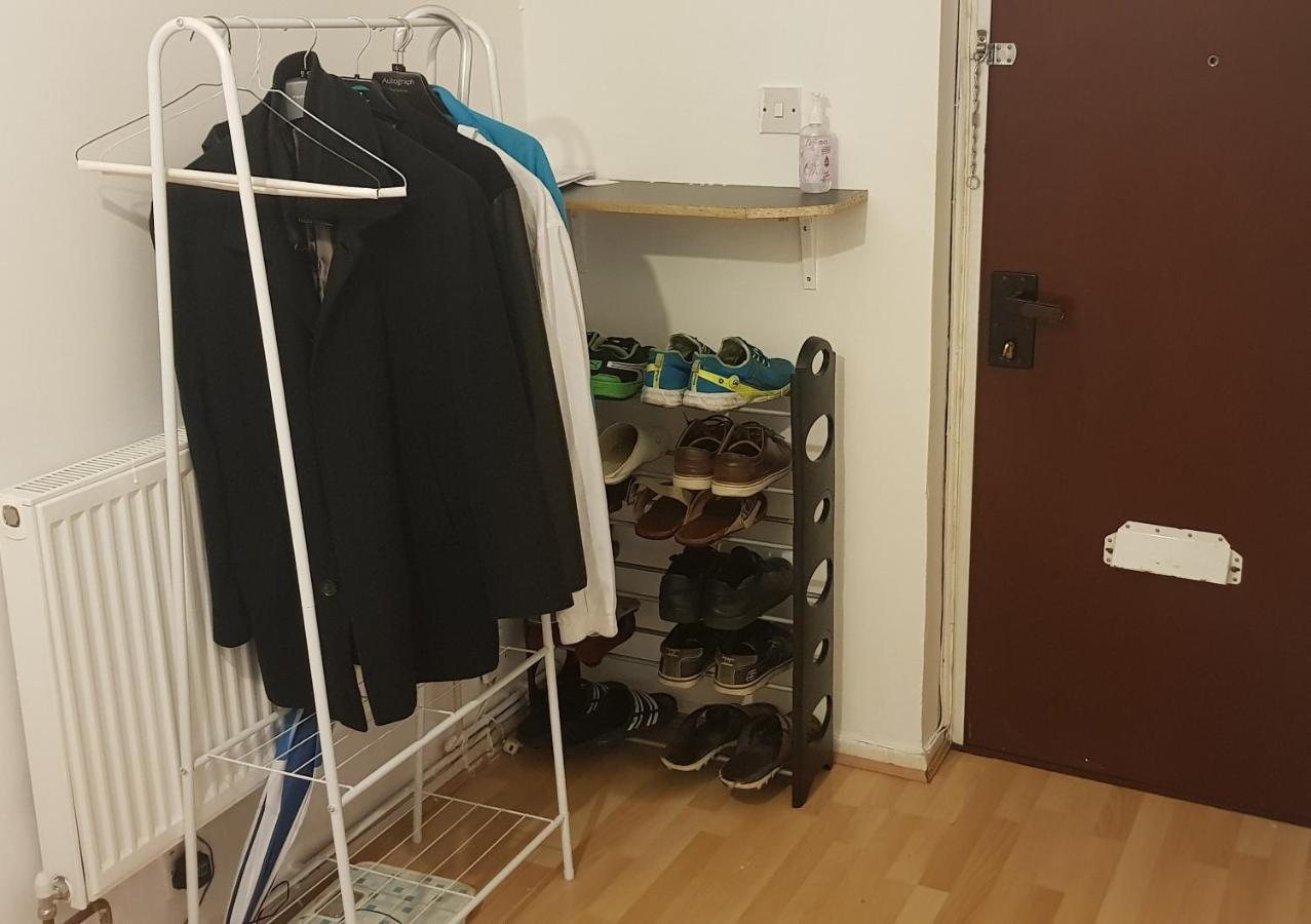 Double Room In A Cosy Flat In Tooting 런던 외부 사진