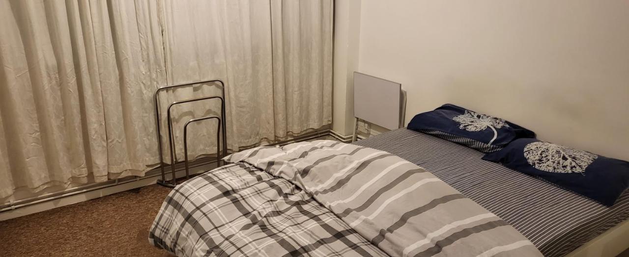 Double Room In A Cosy Flat In Tooting 런던 외부 사진