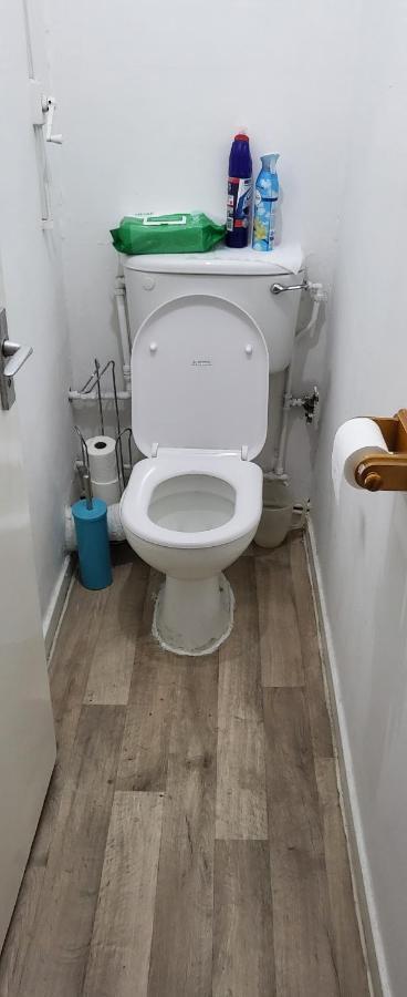 Double Room In A Cosy Flat In Tooting 런던 외부 사진