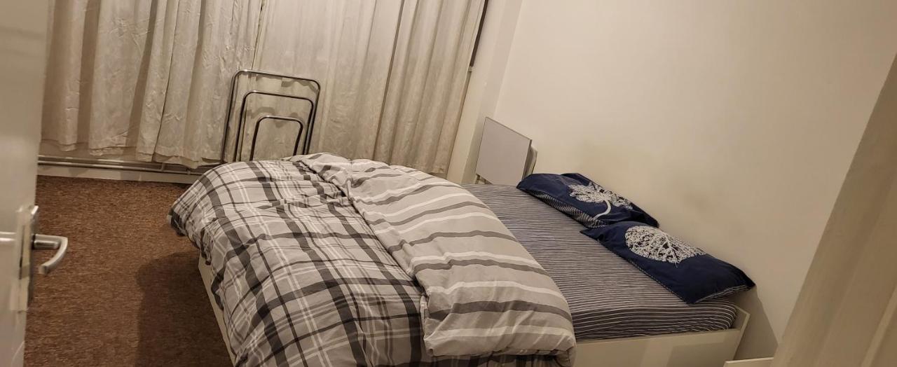 Double Room In A Cosy Flat In Tooting 런던 외부 사진